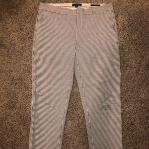 Seersucker Navy/white ankle pants